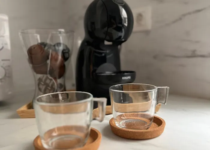 Santo Domingo * Santa Cruz de Tenerife