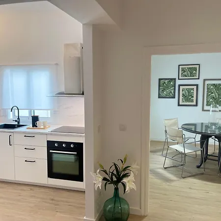 Santo Domingo سانتا كروز دي تينيريف